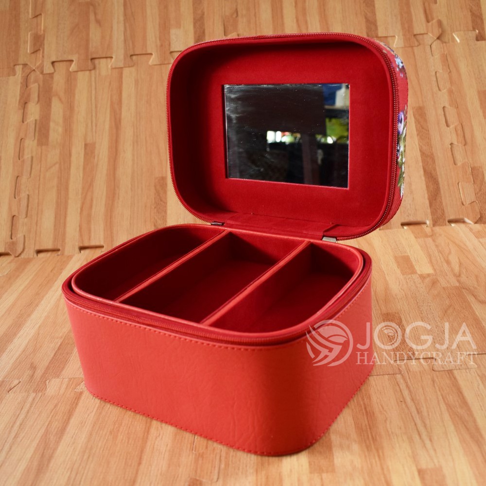 Red Shabby Tempat Make up Cantik / Tas Kosmetik / Beautycase