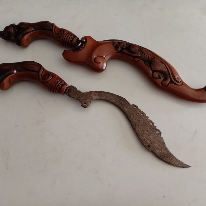 (KUJANG/KUJANG ANTIK/PUSAKA)Kujang Pamor Siliwangi Khas Jawa Barat
