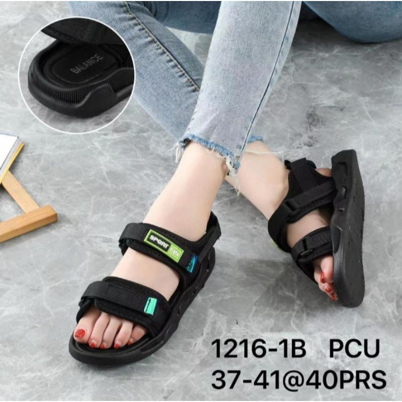Sandal Gunung Wanita Balance 1216