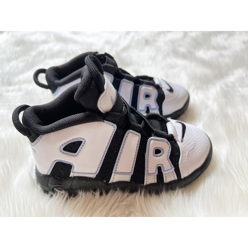 SEPATU ANAK ORIGINAL NIKE UPTEMPO BLACK WHITE BLUE