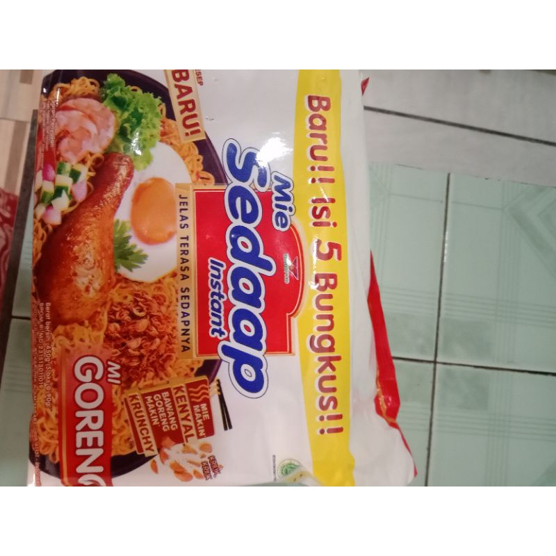 

sedap goreng branded 5pcs/indomie5pcs