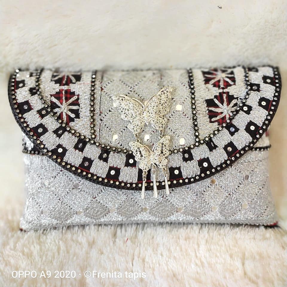 [BISA COD] Clutch Tapis Size S M L benang silver / Perak