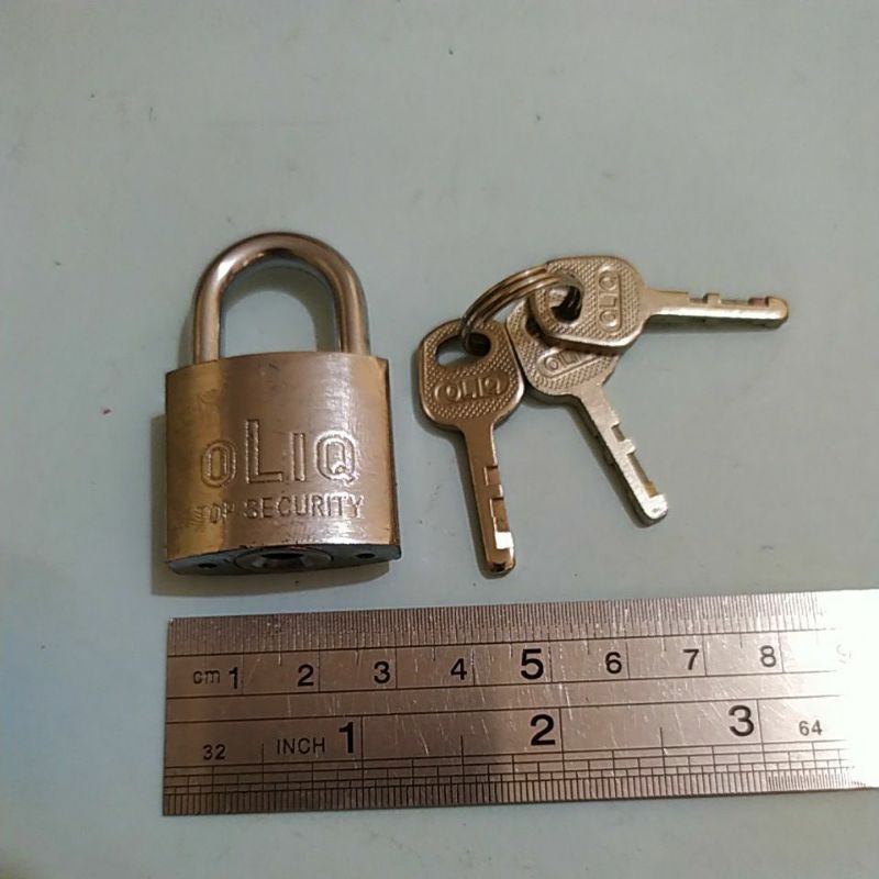 Gembok / kunci gantung / gembok pagar pintu rumah/ gembok leher pendek XP/ Oliq 30 mm