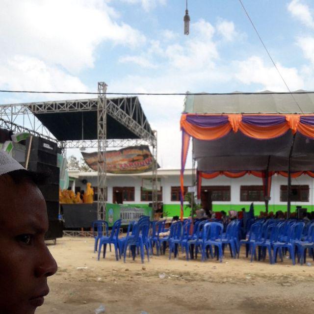 Gamis Twill Model Busui Floy Klok / Resleting / Pekalongan / Batik