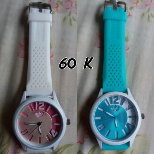 Jam tangan Adidas