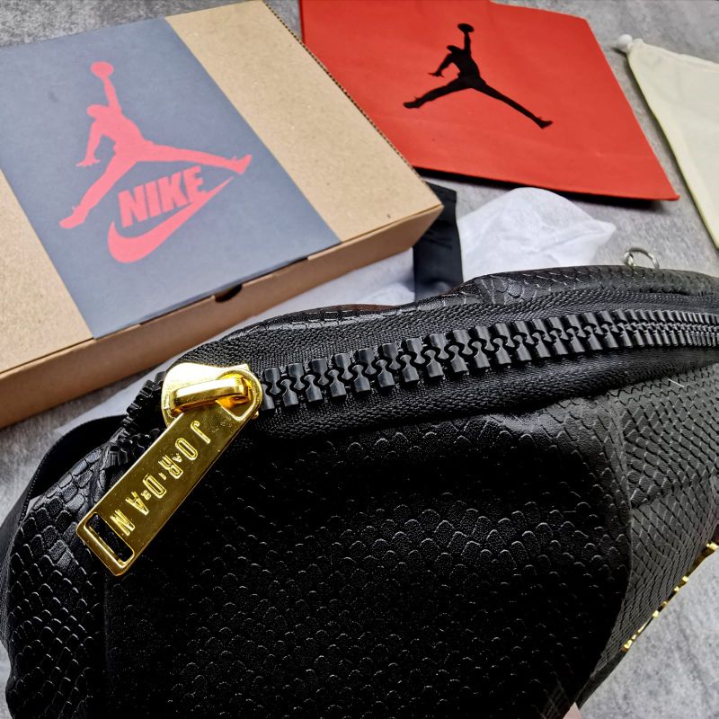 Waist Bag Pria Banyak Bonus Jordan Regal Leather Black Gold With Box &amp; Paperbag