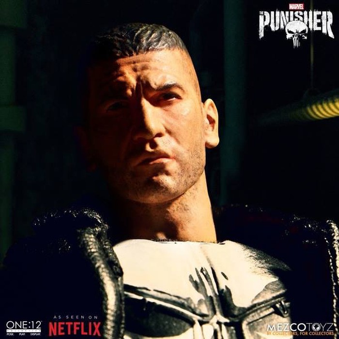 Terbaru Mezco One:12 Punisher Netflix