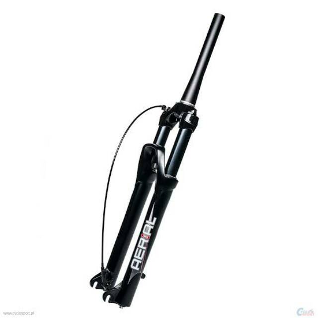 Sticker fork rst aerial