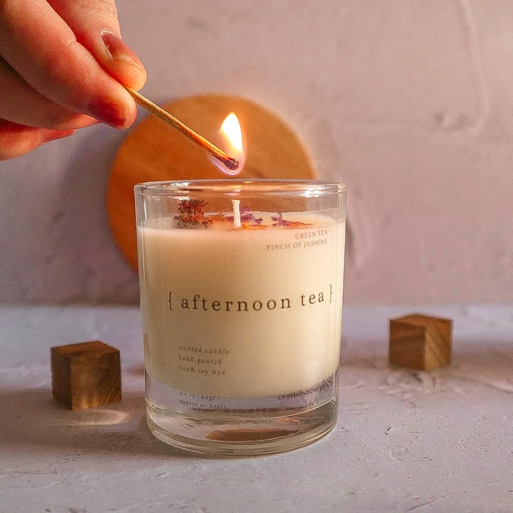 SCENTED CANDLE SOYWAX WITH BOTANICAL FLOWER by Aroma Indonesia Shopee Indonesia