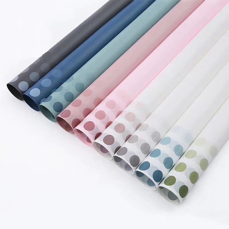 Flower Wrapping / Paper Cellophane Waterproof Hand Buket (ECER) Kertas Kado 6057