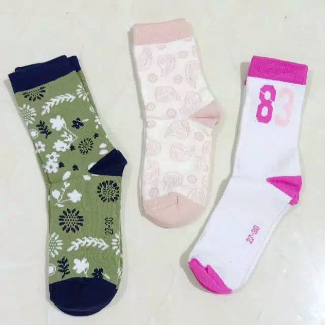 KAOS KAKI ANAK TK PEREMPUAN MOTIF LUCU KARAKTER KARTUN BAHAN KATUN HALUS