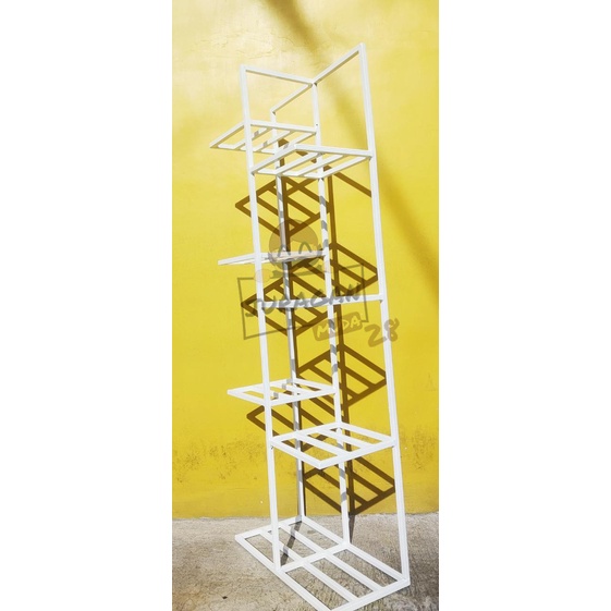 Rak Pot Bunga Besi Zig Zag Ekonomis Murah