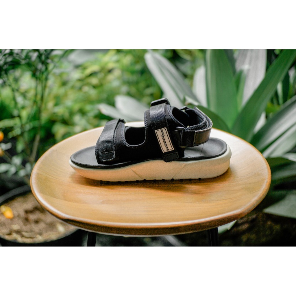 SANDAL KASUAL PRIA WANITA VOLKERFOOTWEAR ARTIKEL NEW DRAGON BLACKWHITE