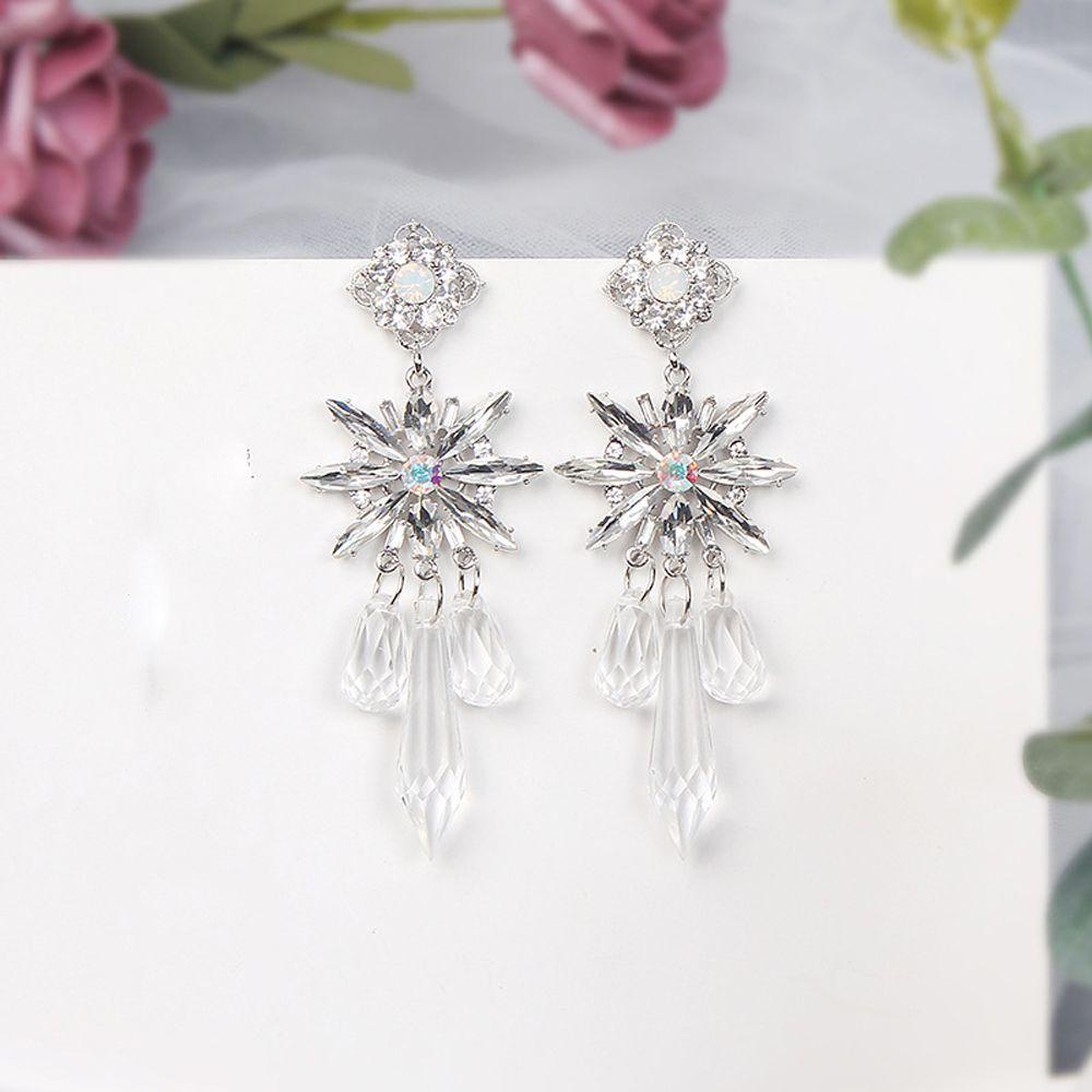 Anting Snowflake Agustina Gadis Salib Fashion Temperamen Gaya Korea Ear Studs