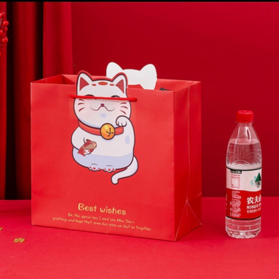 

Goodie Bag Paper Bag Kualitas Premium Berbagai Ukuran dan Motif