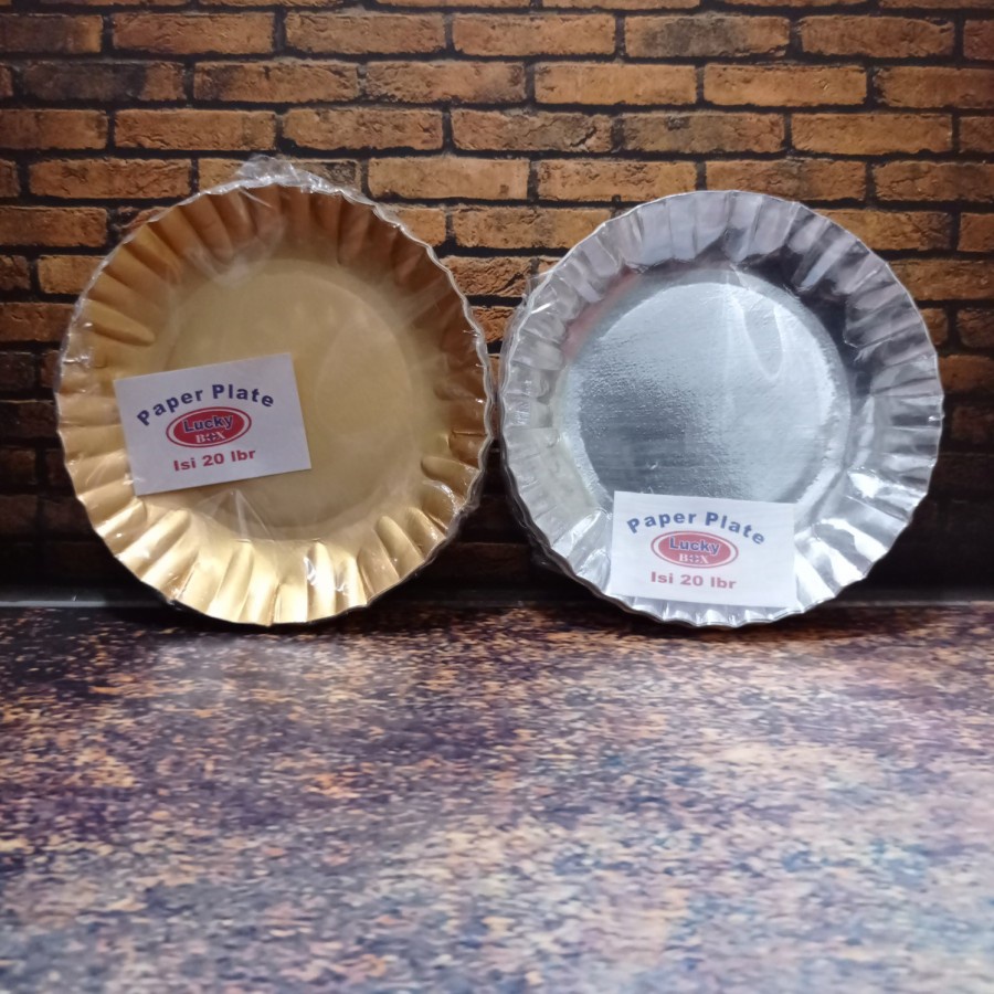 piring kertas kue warna emas & silver