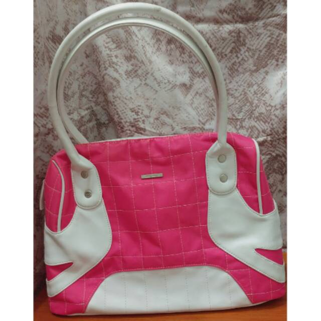 SECOND TAS SOPHIE MARTIN