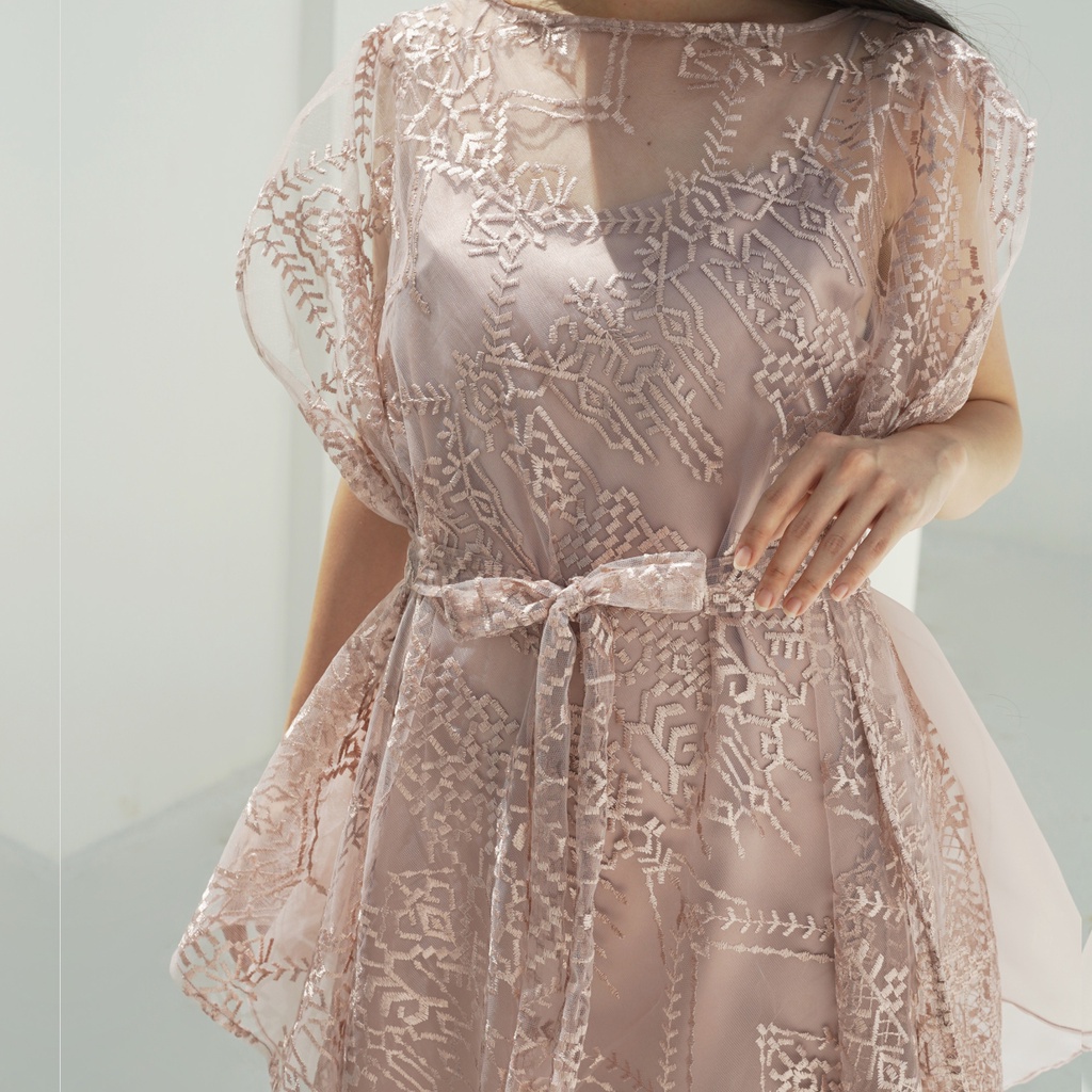 Aura Label - Arabella Dress in Pink