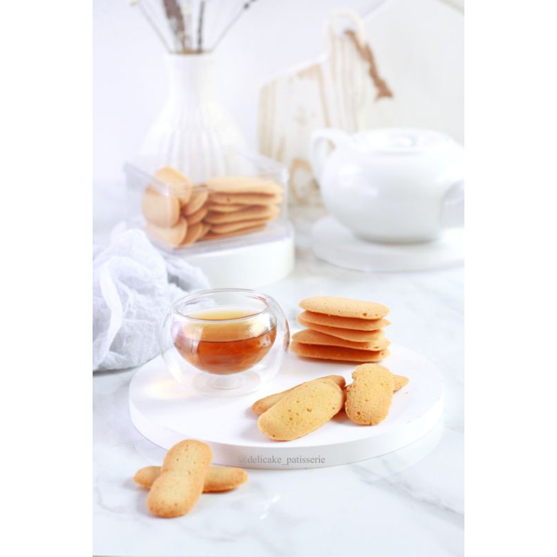 lidah kucing / kue lidah kucing