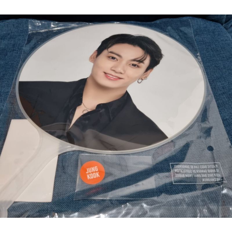 MERCH BTS