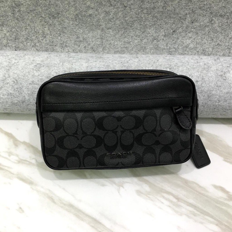 Tas Selempang Coach Graham Crossbody In Signature