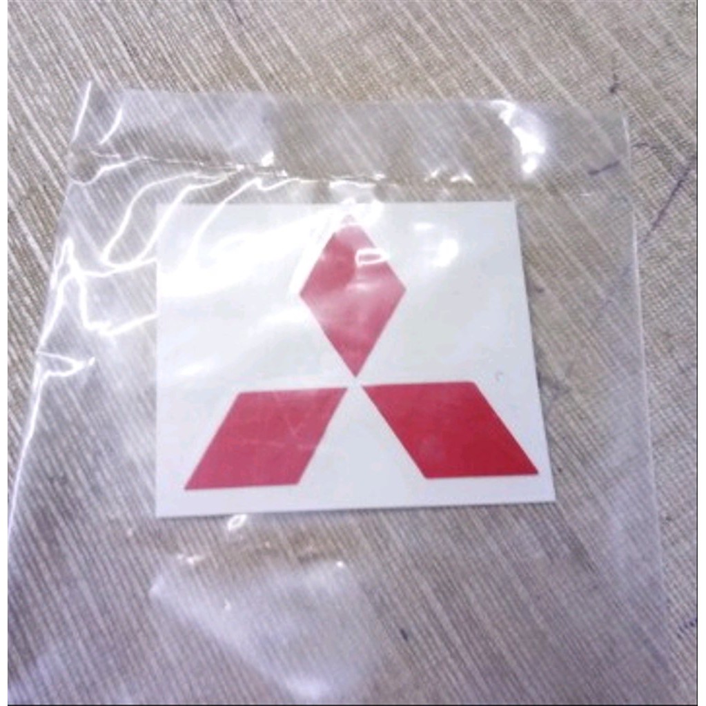 STIKER LOGO SETIR MITSUBISHI XPANDER PAJERO MERAH TAHAN AIR HIGH QUALITY