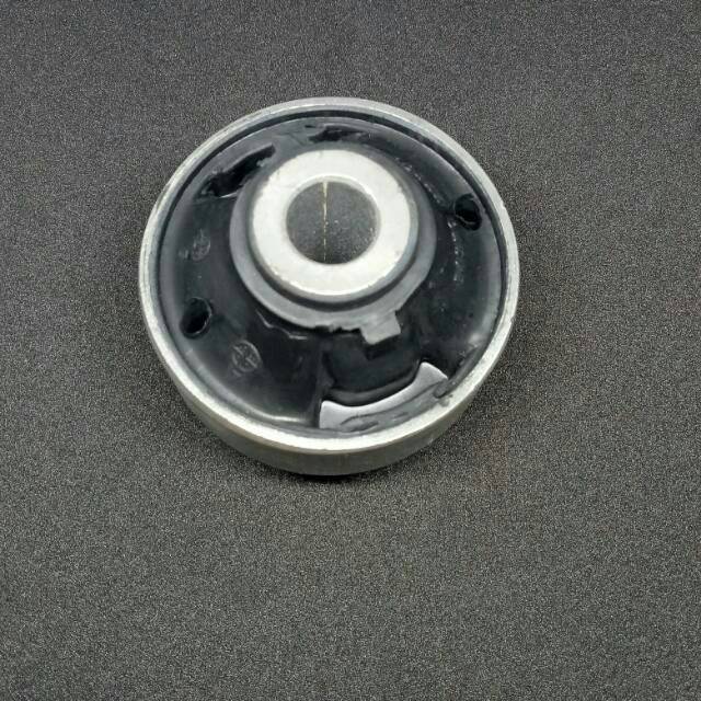 bushing arm atau bosh sayap grand livina
