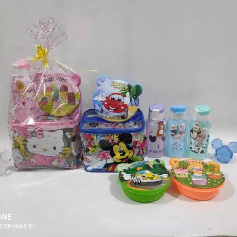 Paket Souvenir Ultah / Souvenir Tas Kubus Set Lunchbox / Kotak Makan Botol Tas / Souvenir Murah