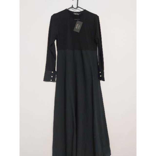 Basic dress Lyra Virna Syar'i