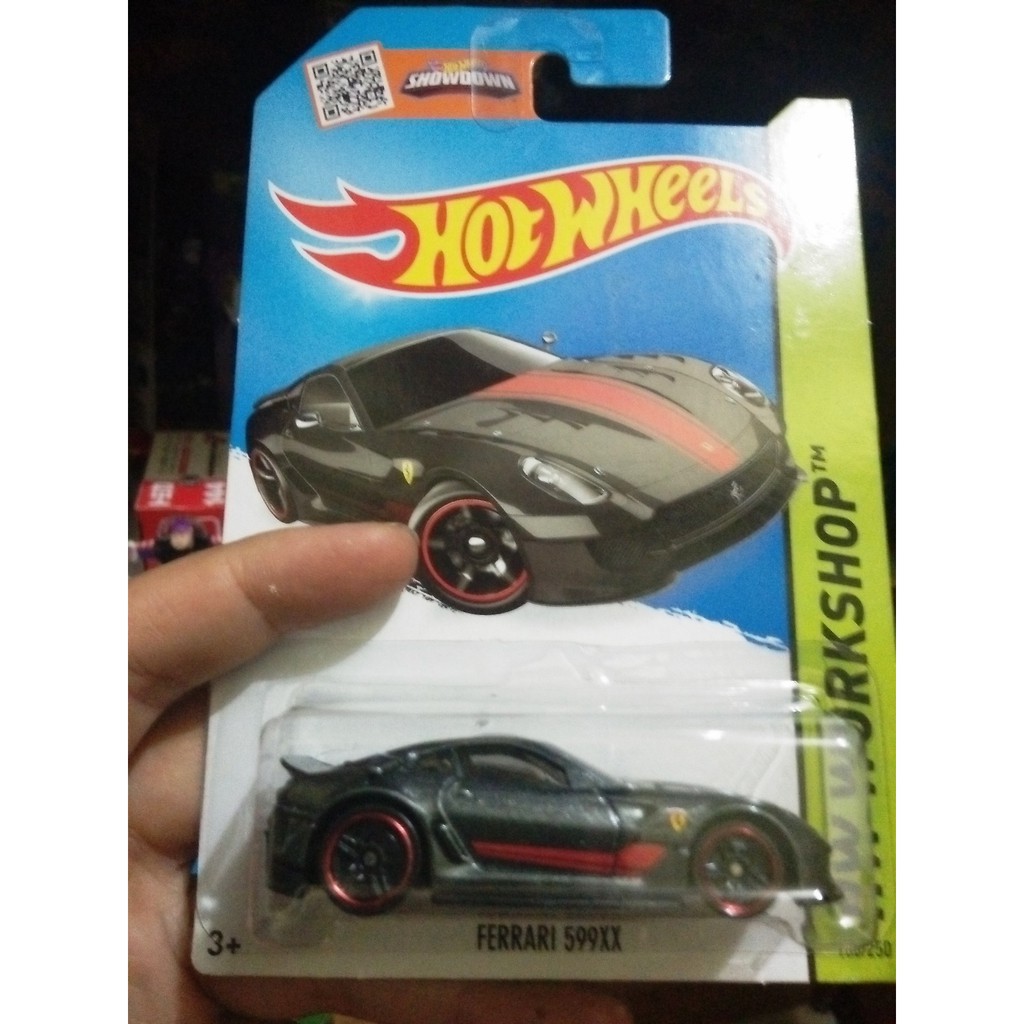 Hot Wheels Ferrari 599XX Hitam