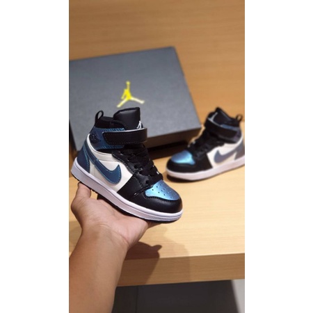 Sepatu anak Nke Jordan 1 chameleon