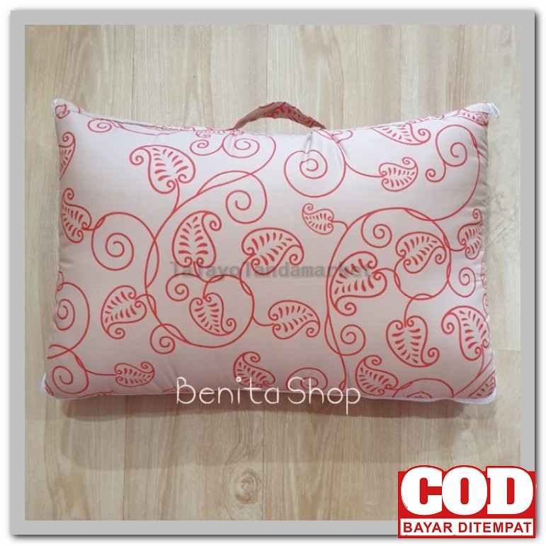 ■ Slimut, Boneka Balmut Bantal Selimut Karakter Whale - Paus Stok UB890 Balmut Kotak Ulir Merah