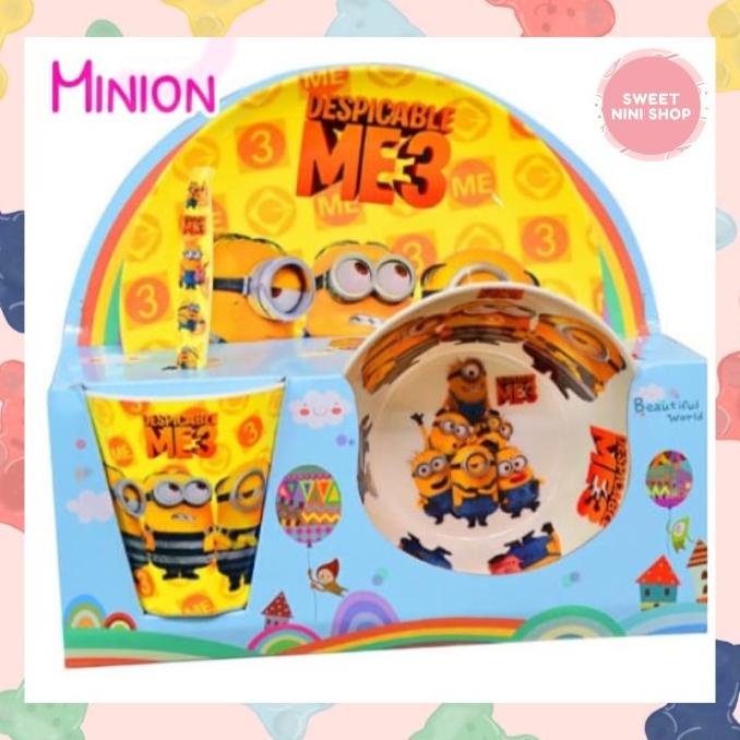 Set Piring Melamin Hello Kitty My Melody Doraemon Twin Stars Minion - Minion
