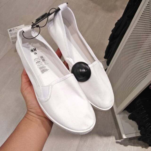 Sale HnM sepatu dewasa putih 36