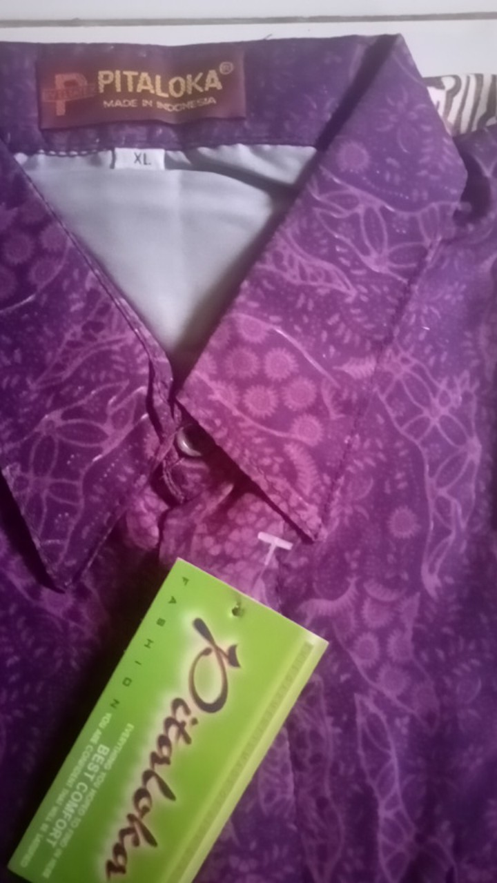 Kemeja Batik Semi Sutra Pria Lengan Panjang