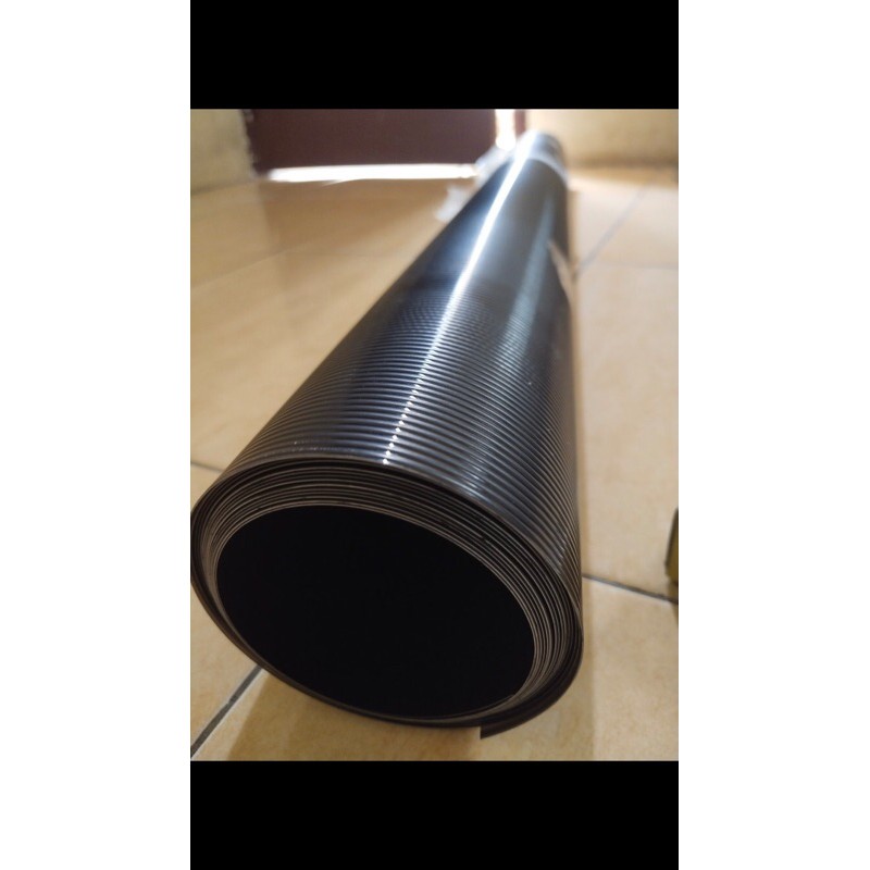 RB7 PLASTIK PAGAR Hitam & Putih Motif GARIS . Tinggi 1 mtr . Plastik Penutup Pagar . Fibre pagar