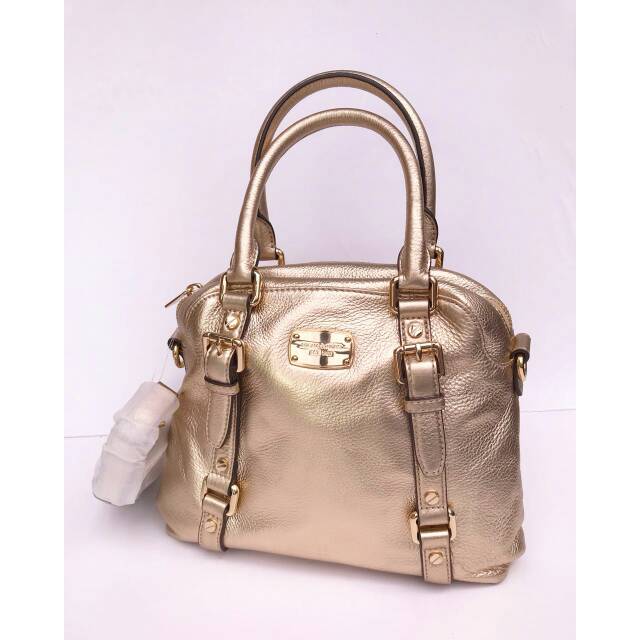 MK Bedford medium bowling satchel pale gold 29x28x10cm