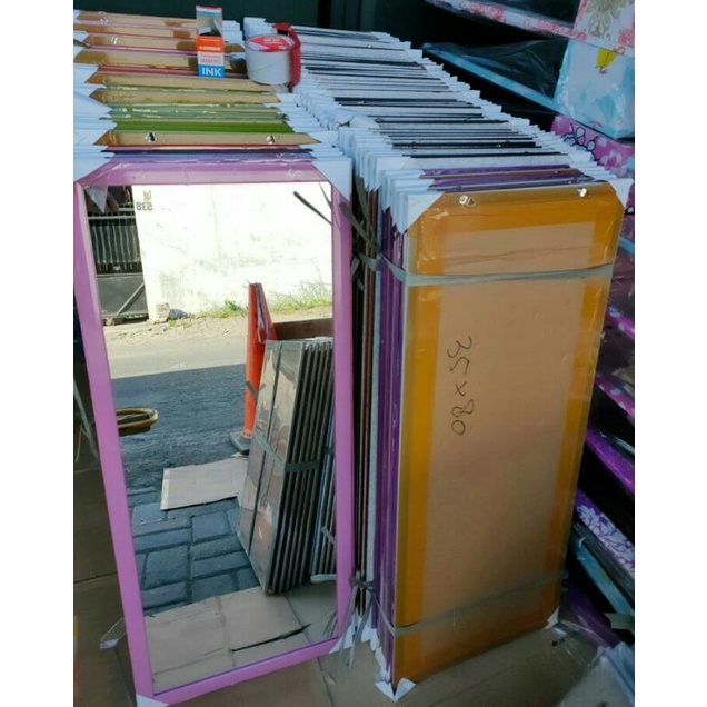 CERMIN RIAS/CERMIN DINDING