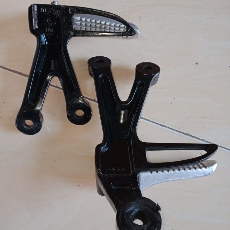 footstep belakang suzuki satria fu