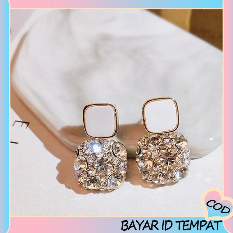 COD❤️ Anting Retro Mewah Siswa Perempuan Sederhana Temperamen Fashion Anting Murah Hati-A.one