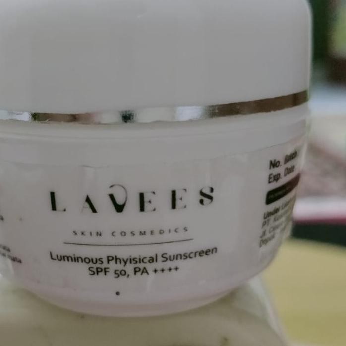 Lavees Physical Sunscreen with SPF 50 and PA+++ ♥