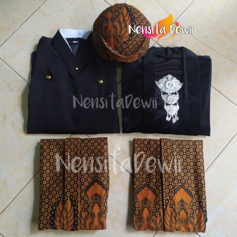 Set Baju Prewed Instan / Adat Jawa - Solo, Motif Truntum Garuda (Kode SPS06)