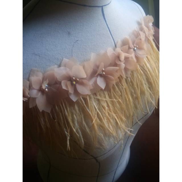 Bulu ostrich Payet  manjah hiasan dada