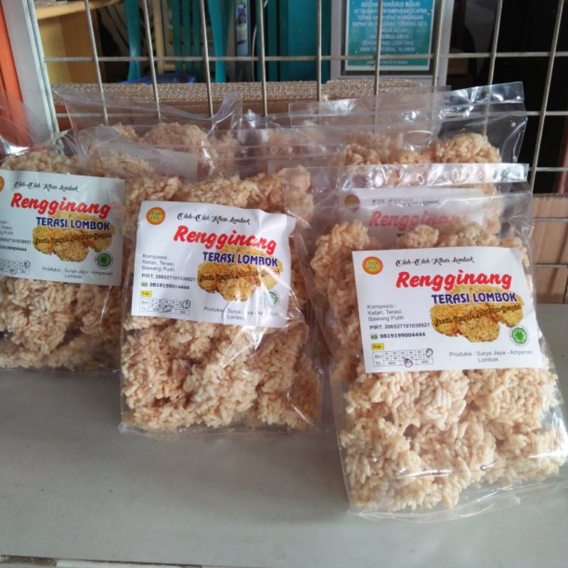 

RENGGINANG TERASI KHAS LOMBOK