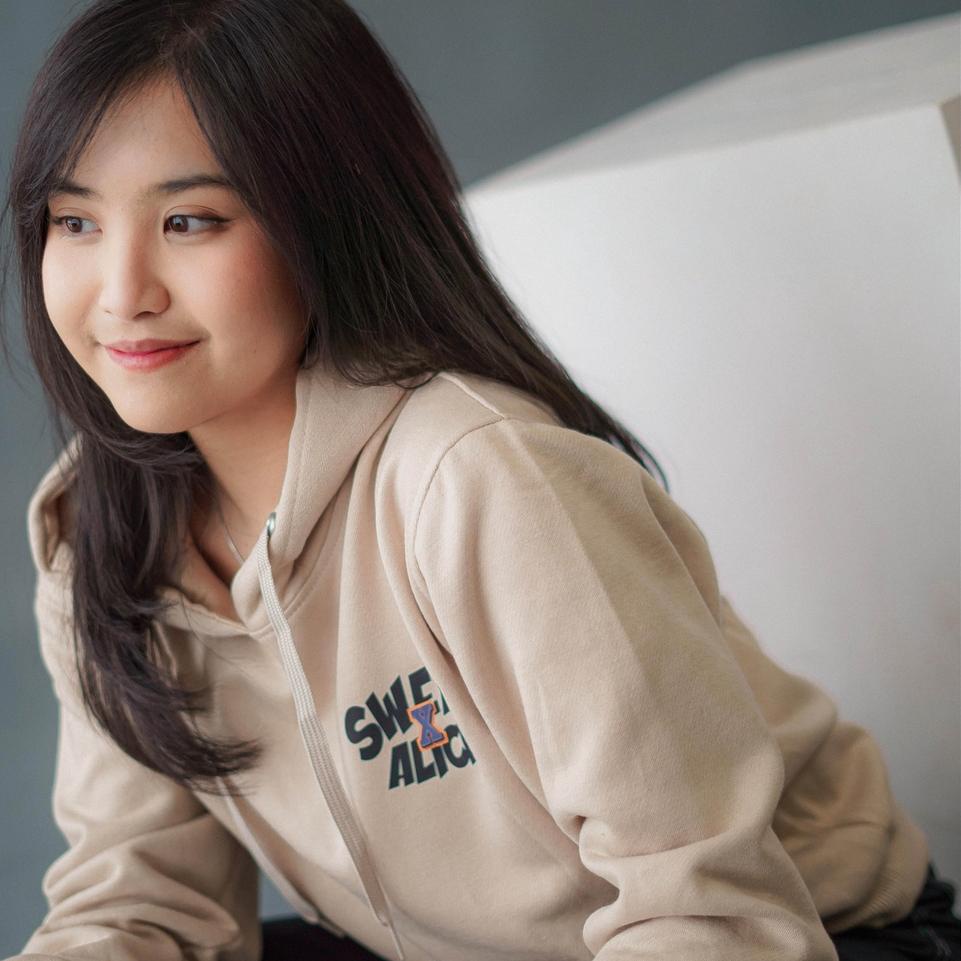 x BTR — Hoodie Jumper Shy Alice Size M-XXL "TUL. 794688"