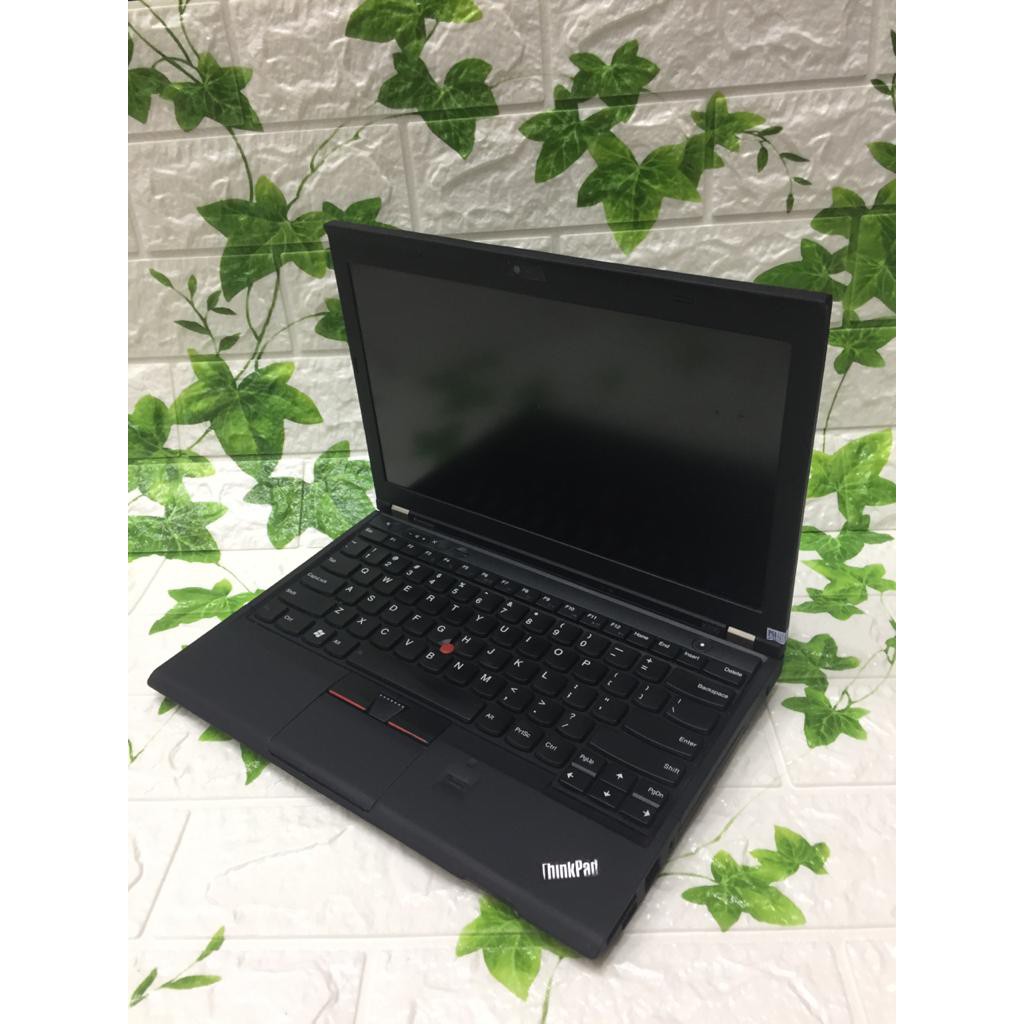 LAPTOP LENOVO THINKPAD X230 INTEL CORE i7-3RD GEN 4GB RAM - 320GB HDD SALE!!