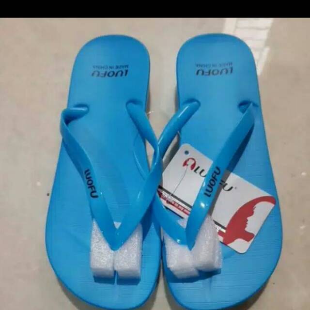 Sandal loufu
