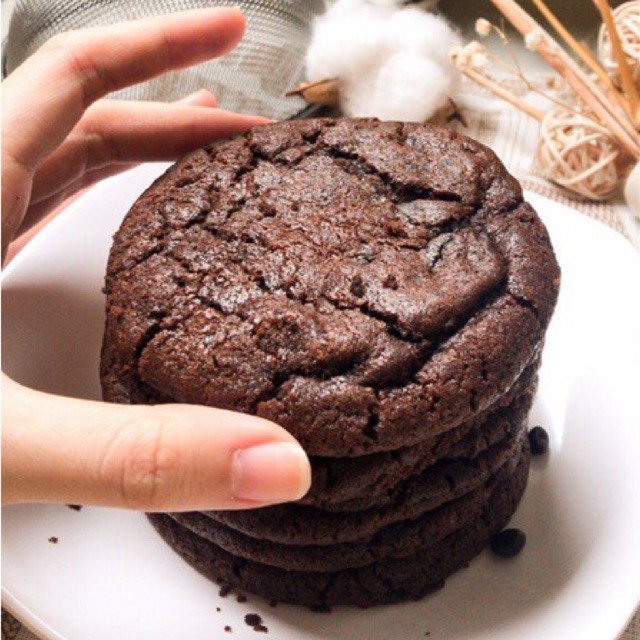 

Dark Choco Brownie - Soft-baked Cookies (medium size)