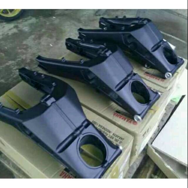 r15 swing arm price