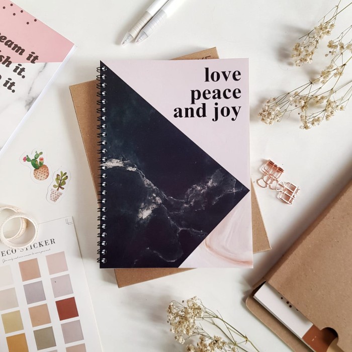 

Terlaku NOTEBOOK A5 BUKU CATATAN JOURNAL BOOK DIARY BOOK BUKU TULIS MURAH ORI - love, titik